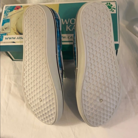 Dawgs Women’s Kaymann Boat Shoe Sz 10 NWT Turquois - Picture 2 of 4